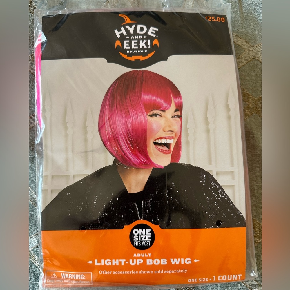 Hyde & Eek new in bag womens pink light up shirt bob wig Halloween dress up